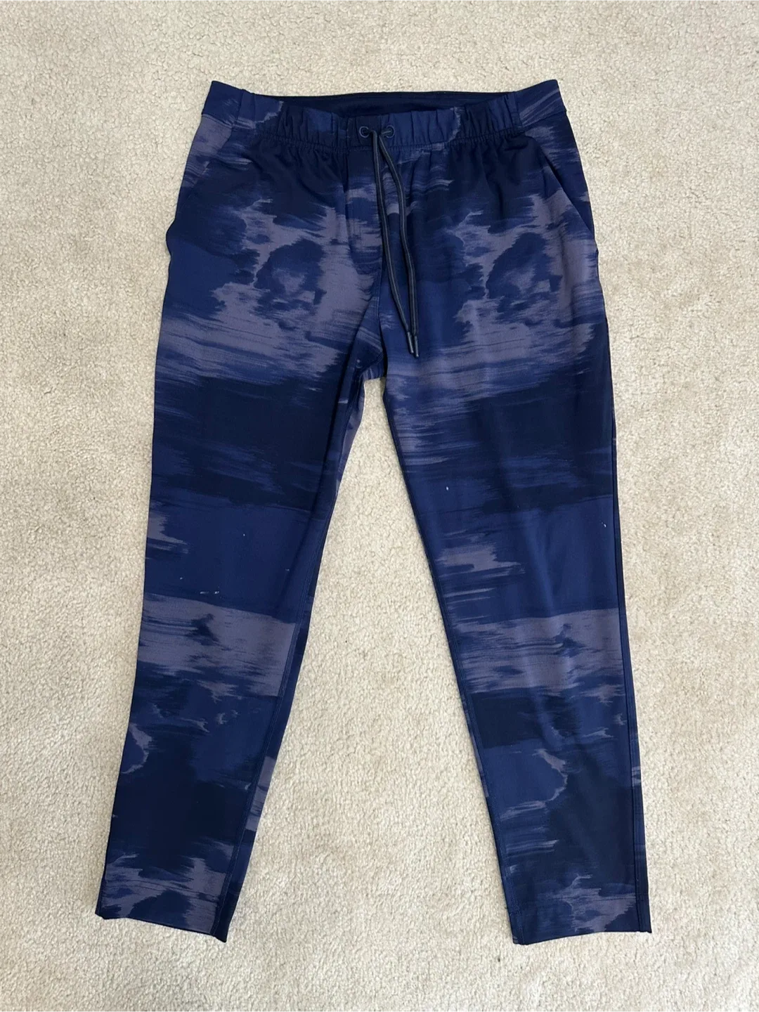 Lululemon Jogger Pants thumbnail