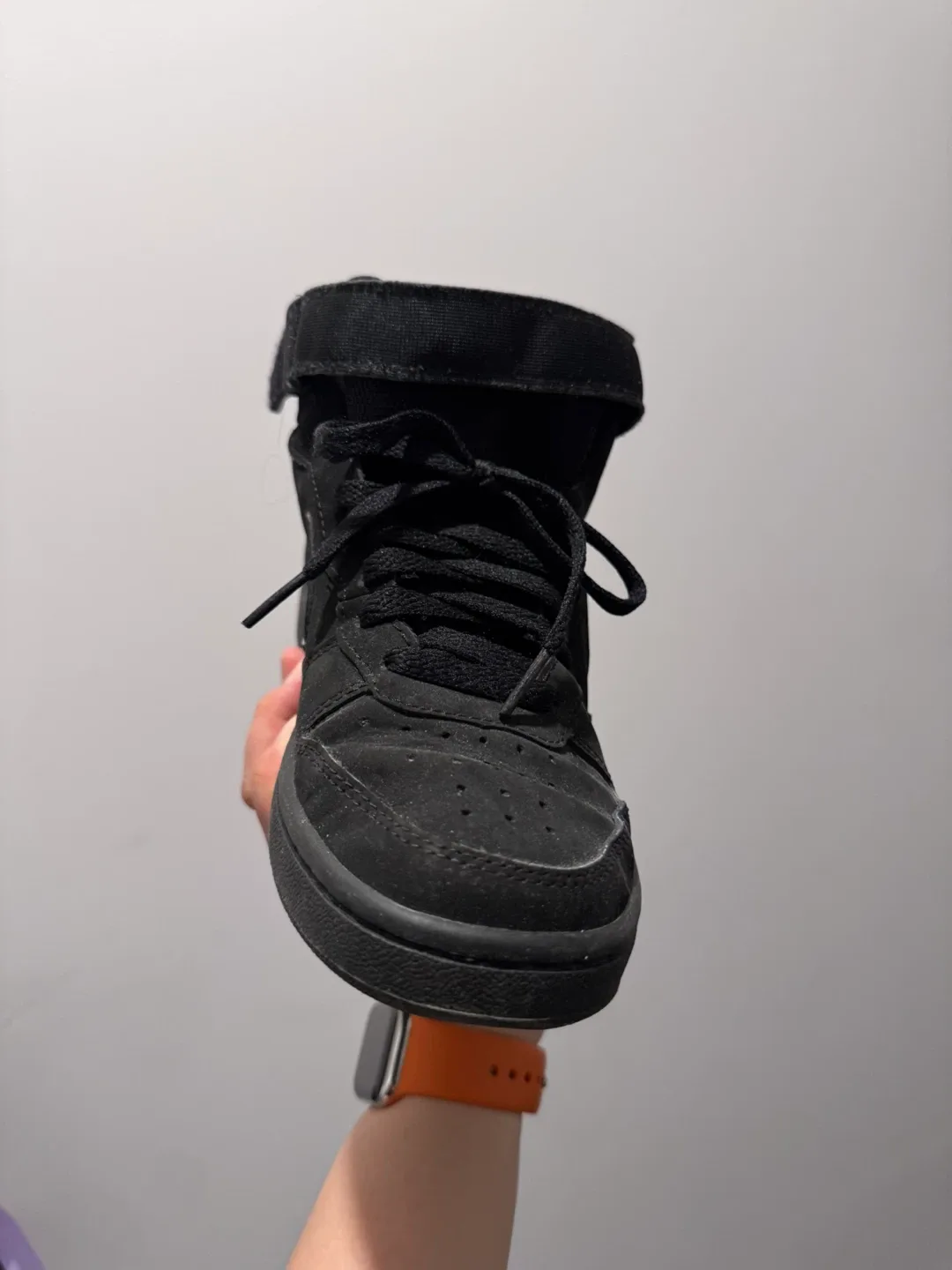 Nike Mid Black Sneakers Youth 3.5 thumbnail