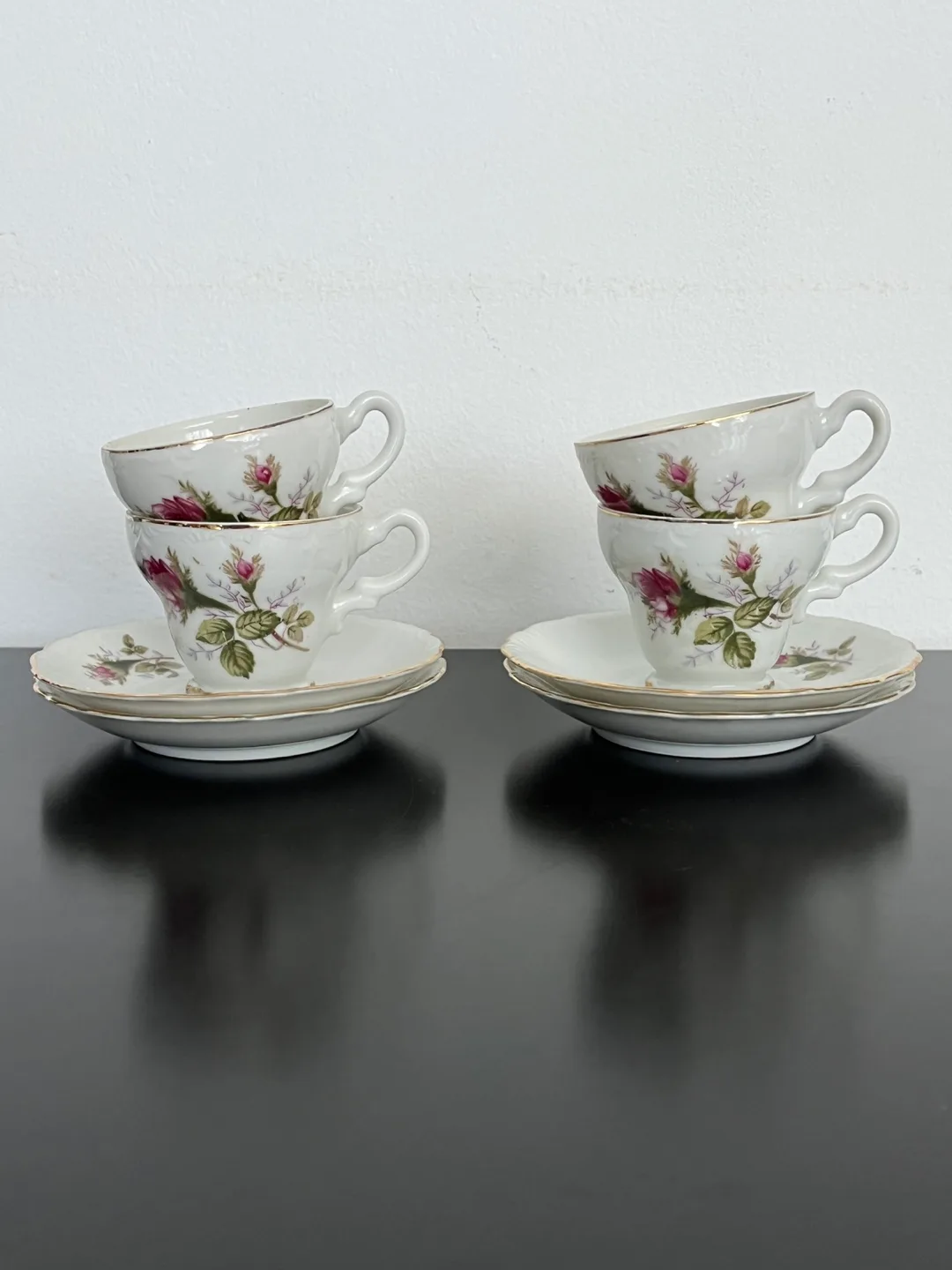 Vintage Japanese Floral Coffee/Tea Cups & Saucers (Set of 4) image indicator(3)