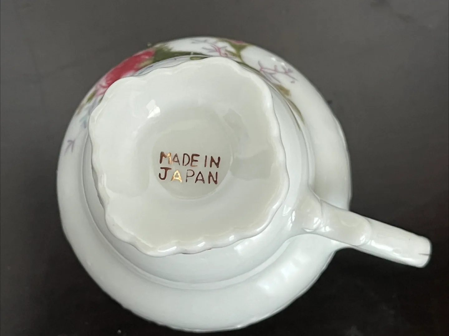 Vintage Japanese Floral Coffee/Tea Cups & Saucers (Set of 4) image indicator(5)