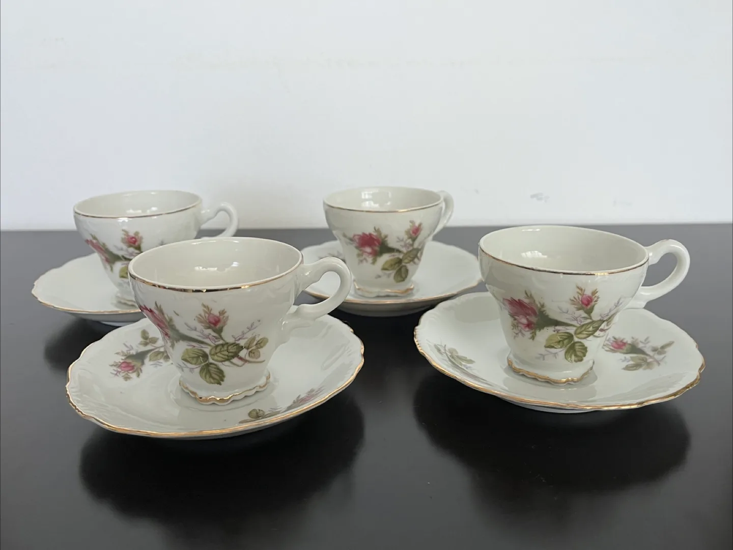 Vintage Japanese Floral Coffee/Tea Cups & Saucers (Set of 4) image indicator(7)