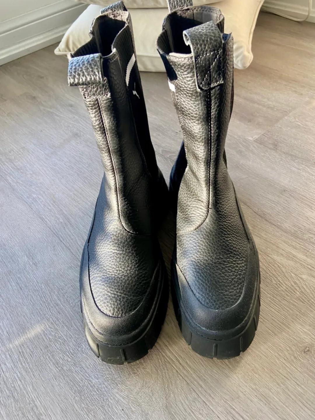 Puma Mayze Chelsea Leather Boots thumbnail