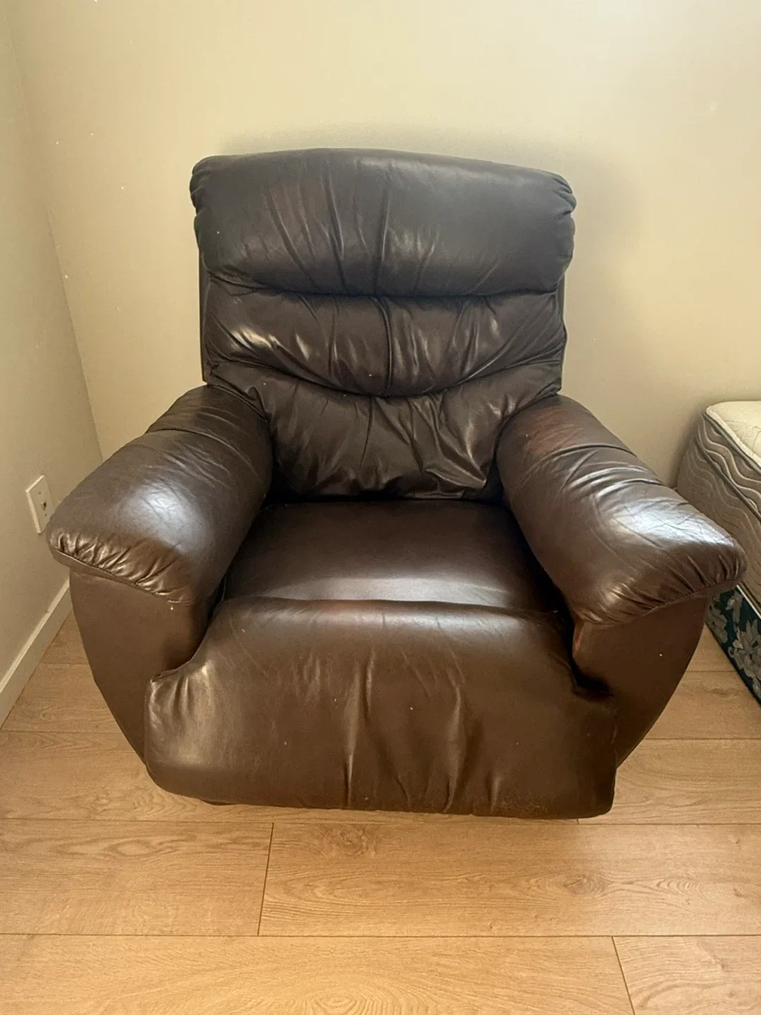 Brown Leather Recliner Chair thumbnail