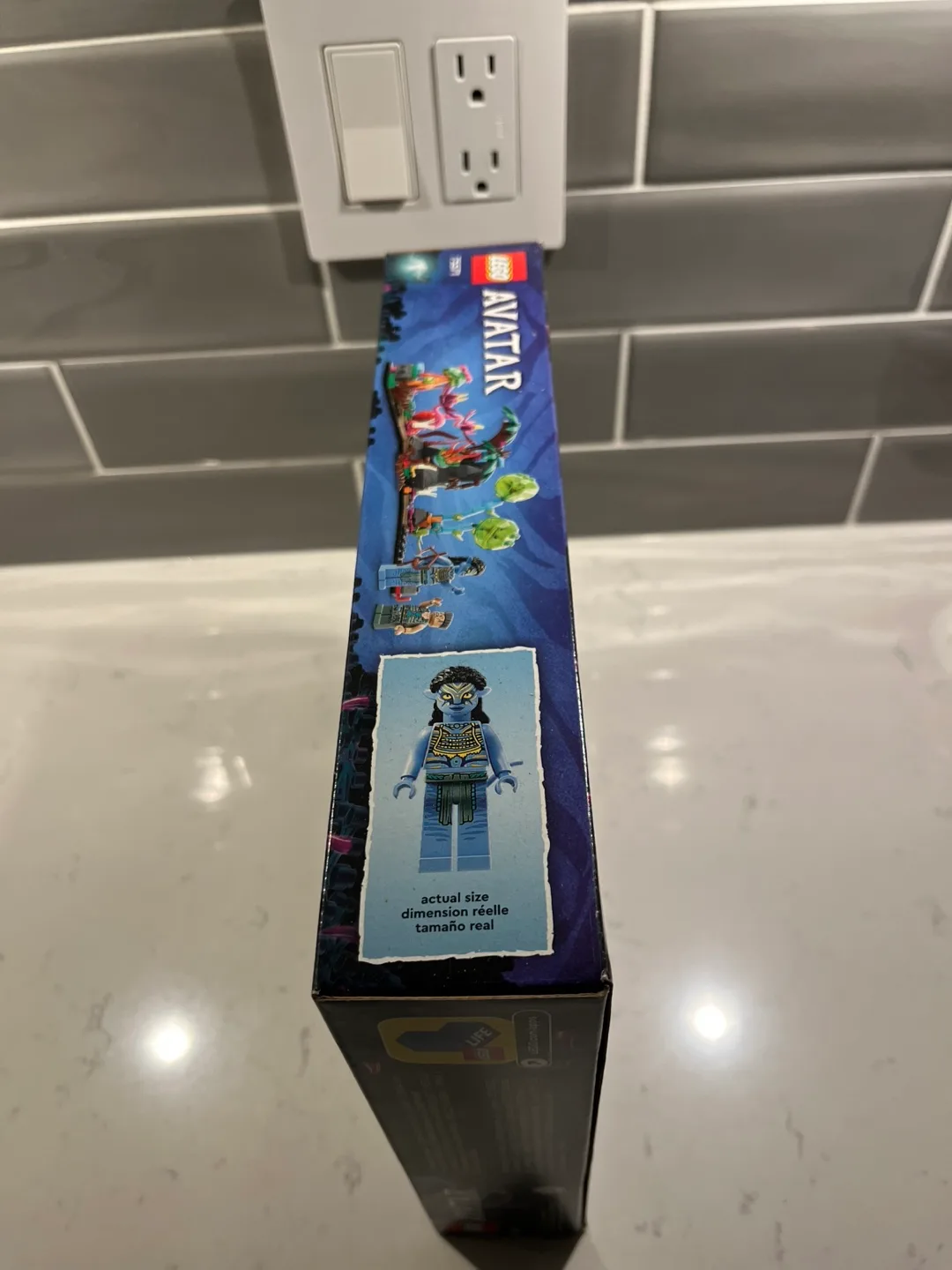 LEGO Avatar 75571 Neytiri & Thanator vs. AMP Suit Quaritch image indicator(3)