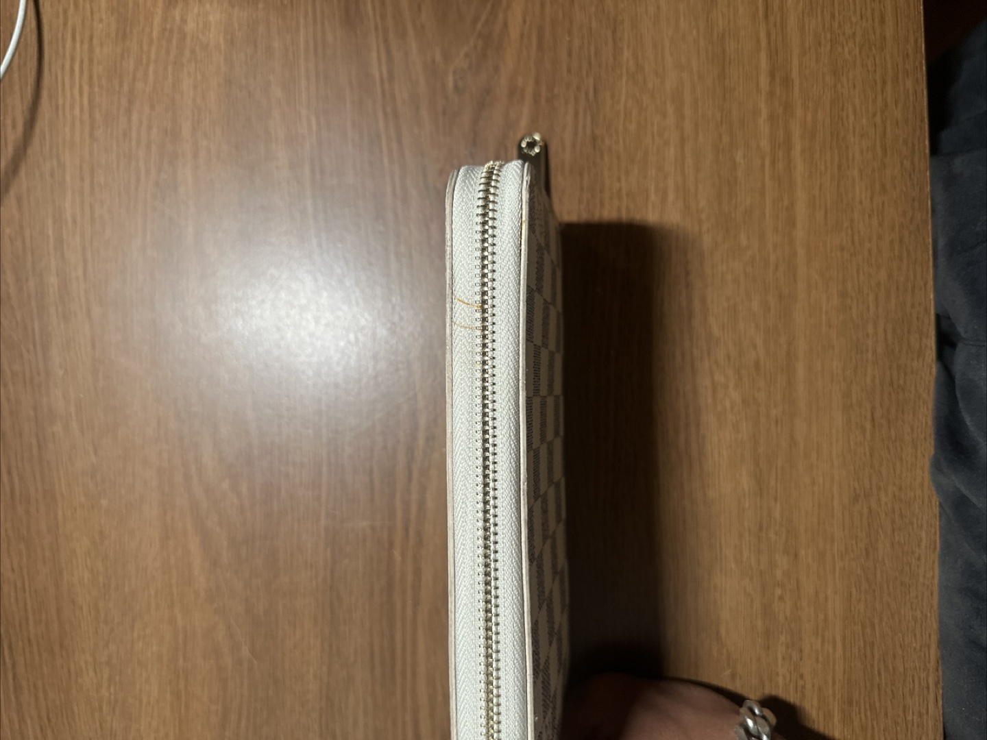 Louis Vuitton Zippy Wallet - photo 5