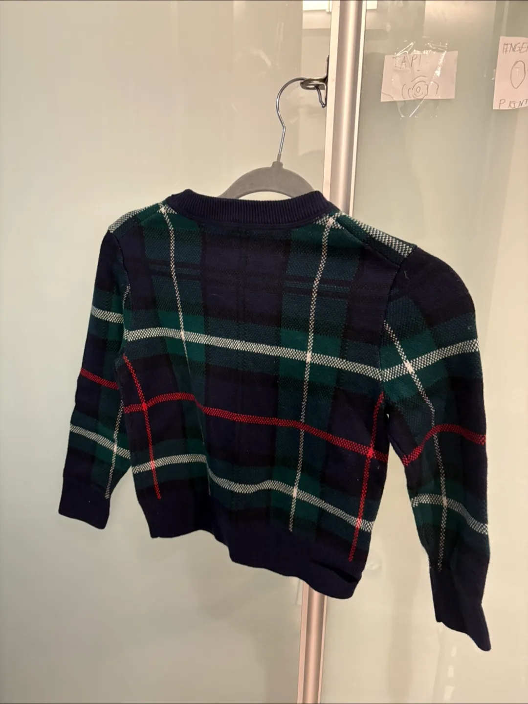 NWT GAP Kids Plaid Sweater - Size S (6-7) image indicator(2)