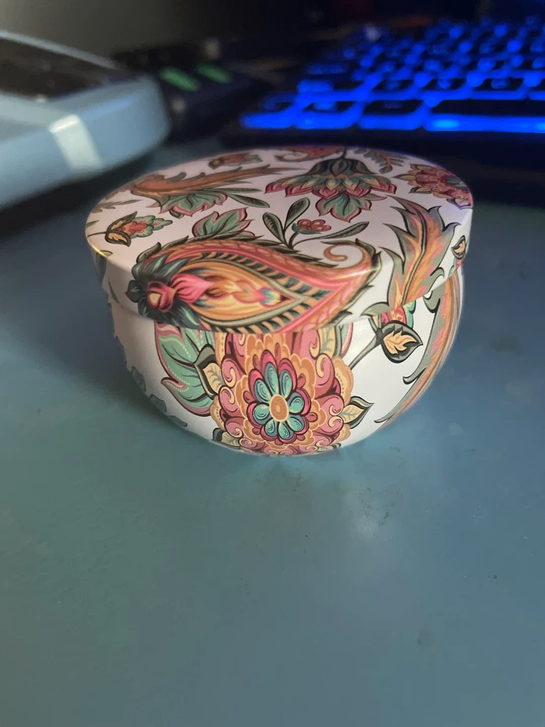 Scented candles thumbnail