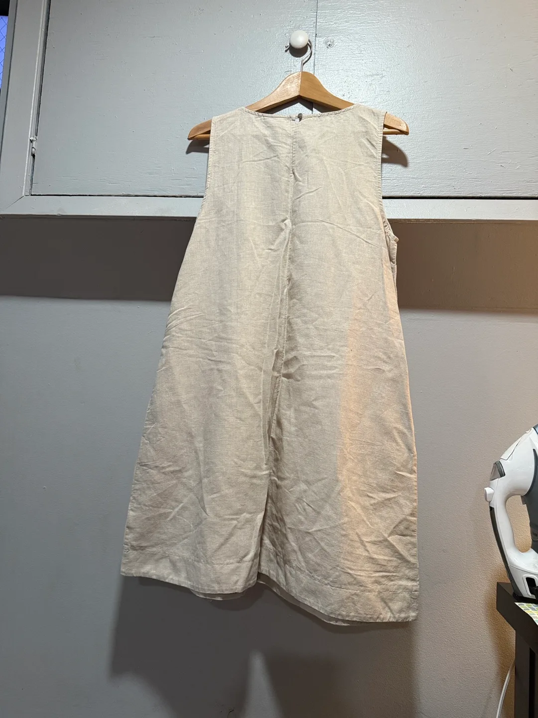 Liz Claiborne Linen Dress - Size Medium image indicator(3)