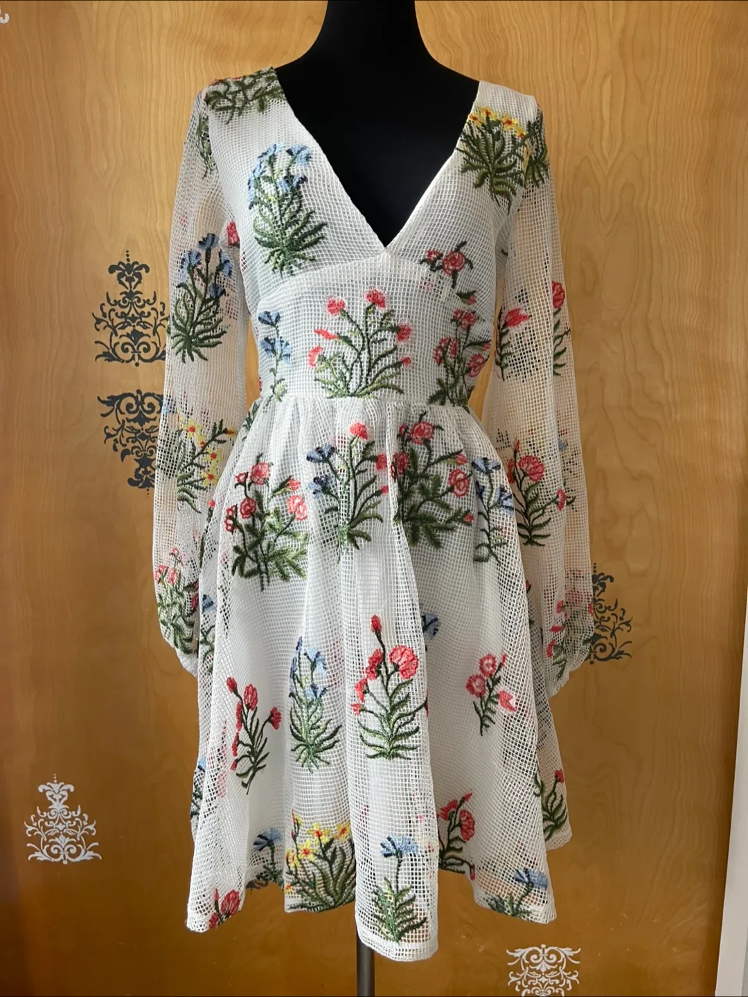 Vintage 2000s Y2K Floral Embroidered Mini Dress thumbnail