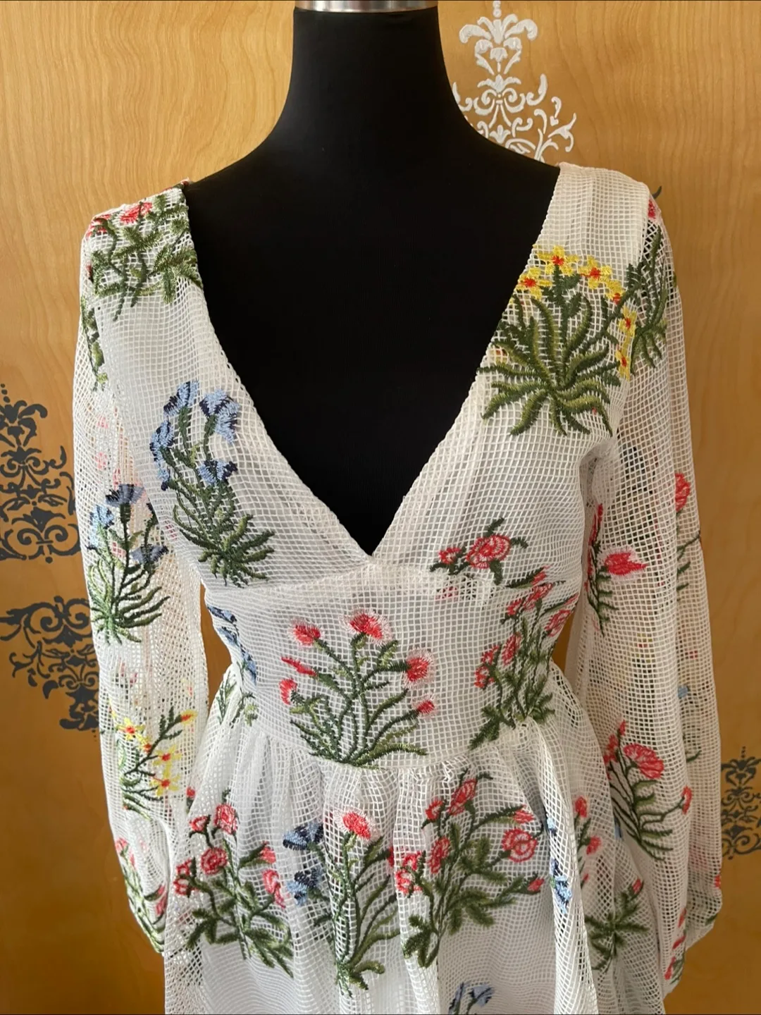 Vintage 2000s Y2K Floral Embroidered Mini Dress image indicator(6)