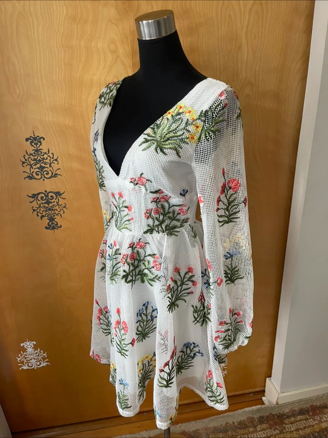 Vintage 2000s Y2K Floral Embroidered Mini Dress image indicator(9)