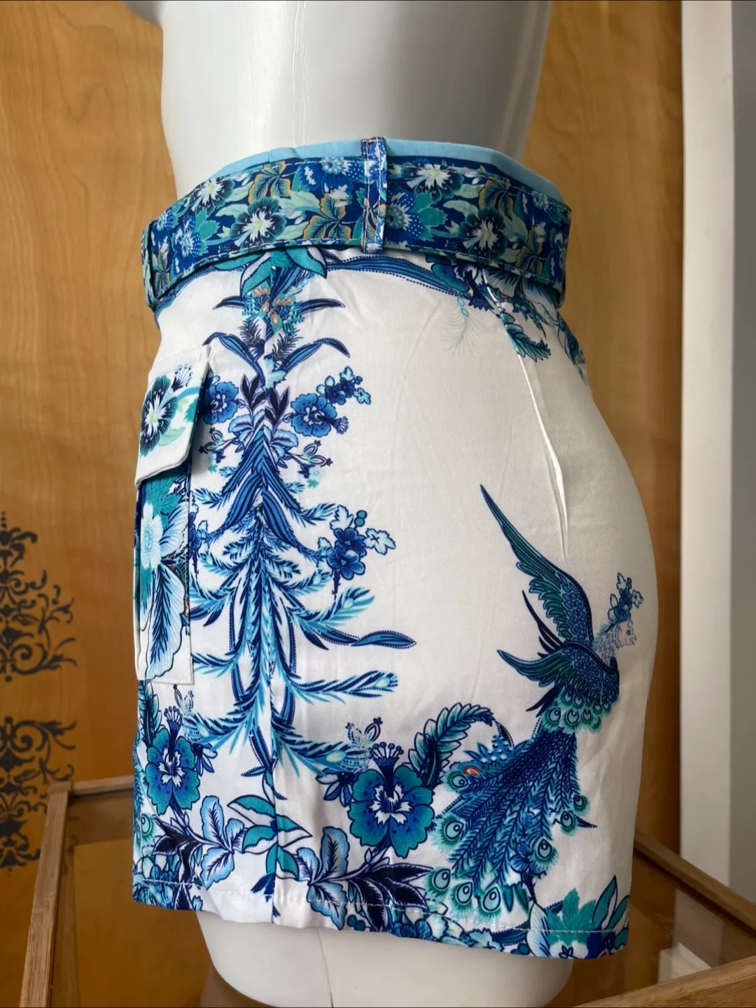 RARE Vintage 90s Set Peasant Blouse/Shorts image indicator(9)