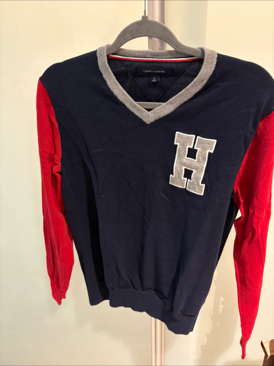 Tommy Hilfiger Navy & Red Sweater - Size S thumbnail
