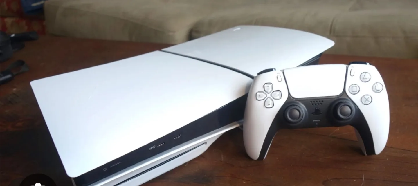 PlayStation 5 (PS5) Console + Call of Duty: Cold War image indicator(2)