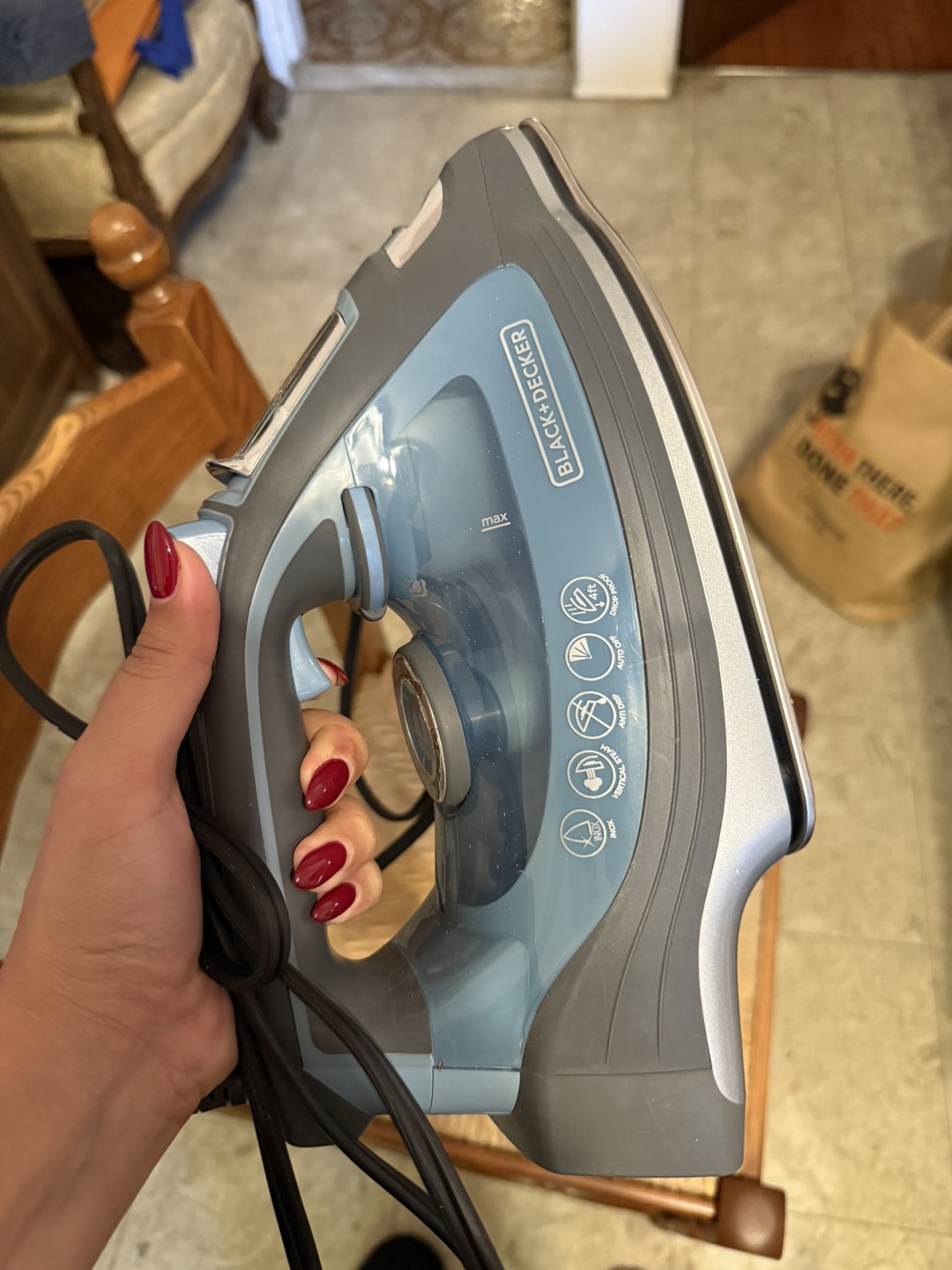 Black+Decker Impact Iron - photo 2