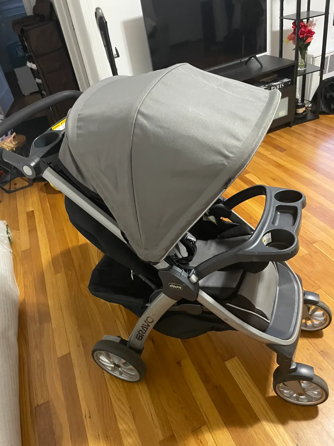 Chicco Bravo Stroller & Cosco Car Seat image indicator(2)