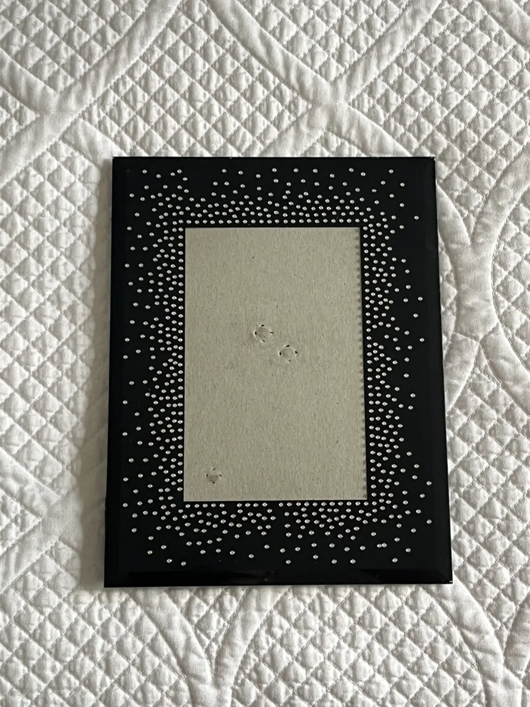 Black Confetti Picture Frame image indicator(2)