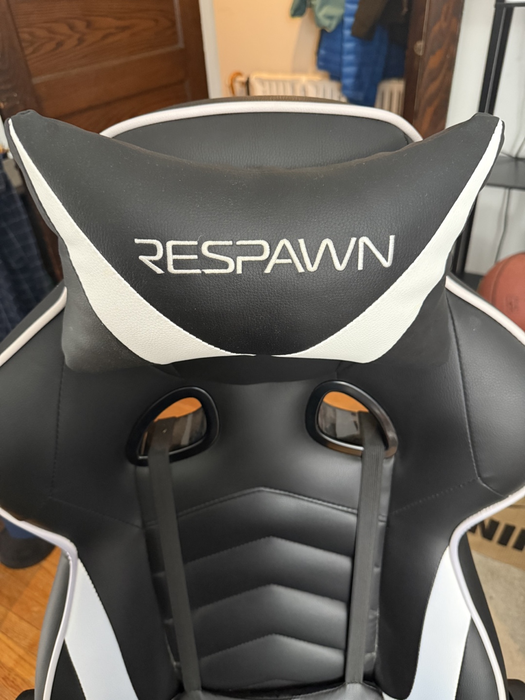 Respawn Gaming Chair - Black and White