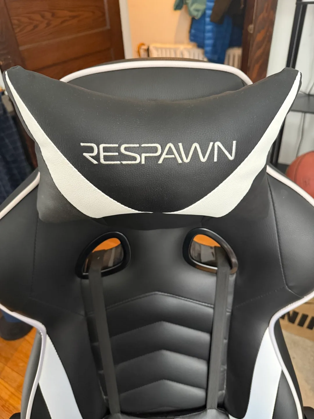 Respawn Gaming Chair - Black and White thumbnail