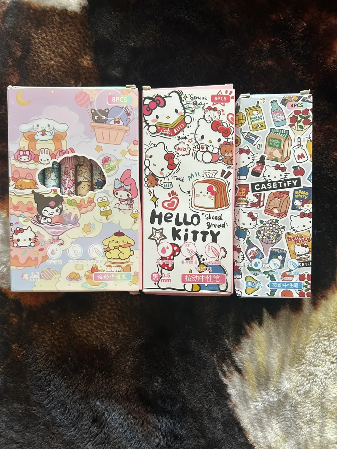 Hello Kitty & Friends Pen Sets (8, 6, 4 pcs) thumbnail