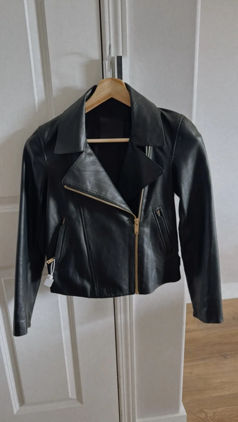 Black Leather Biker Jacket image indicator(3)