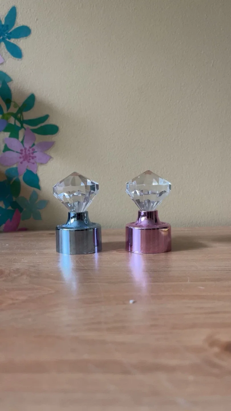 Diamond Crystal Table Decor thumbnail
