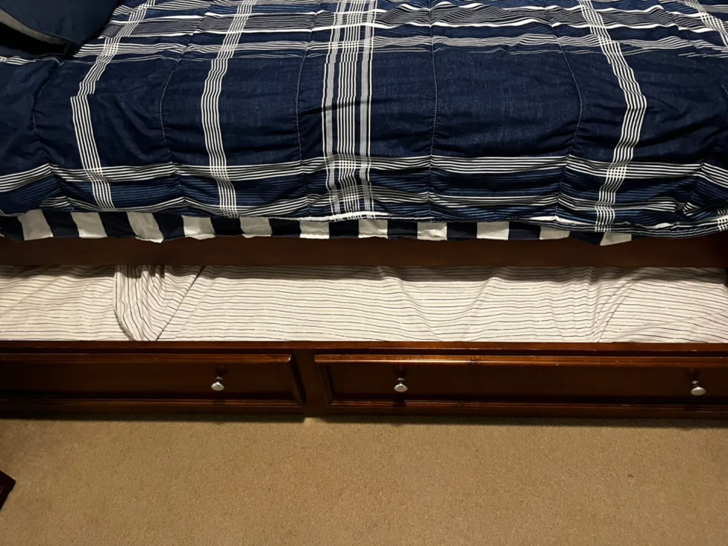 Twin Sleigh Trundle bed image indicator(3)
