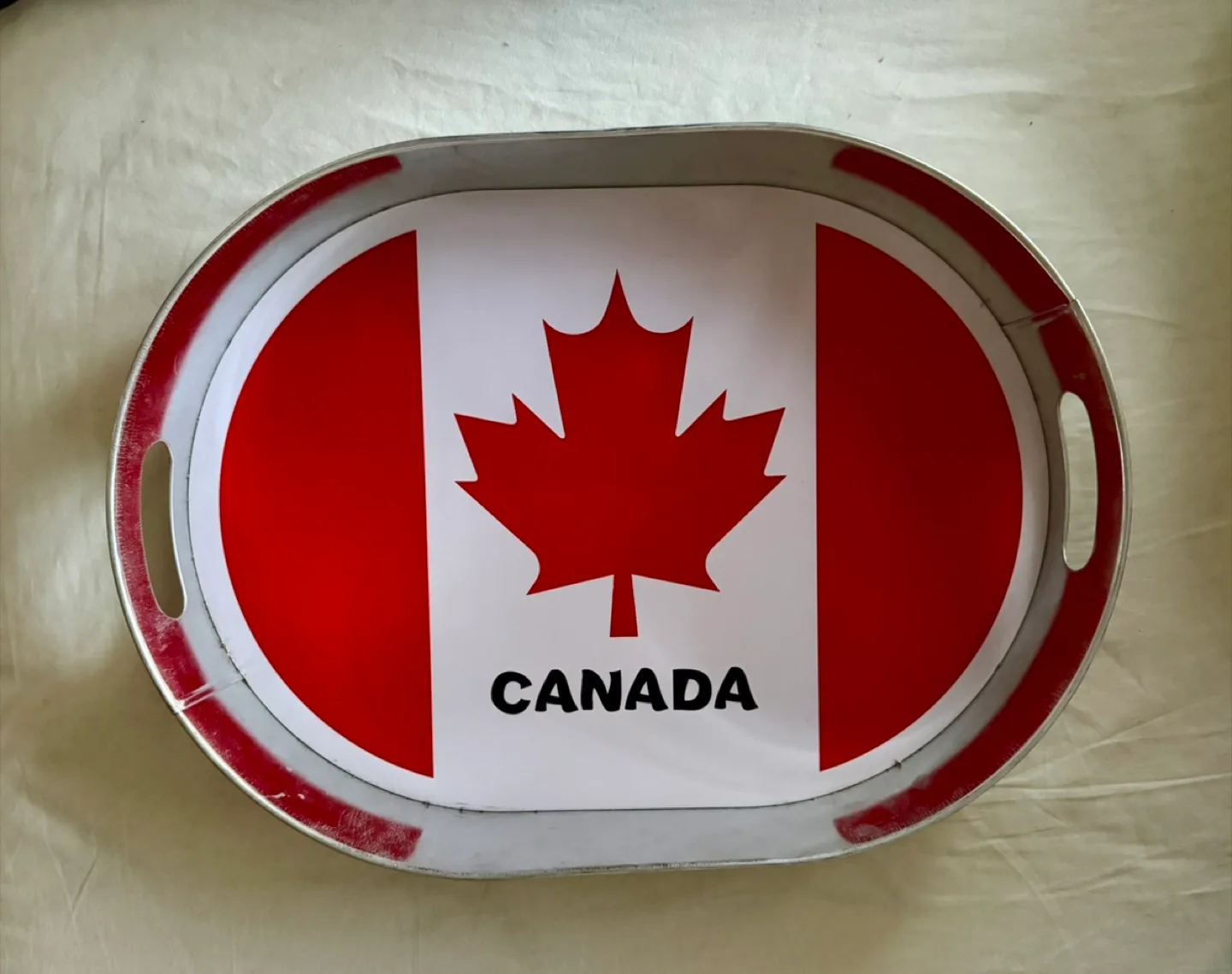 Canada Flag Tray thumbnail