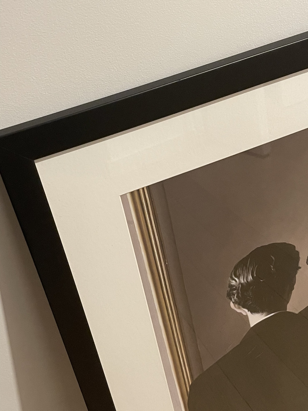 Framed Print - Rene Magritte "La reproduction interdite" - photo 3