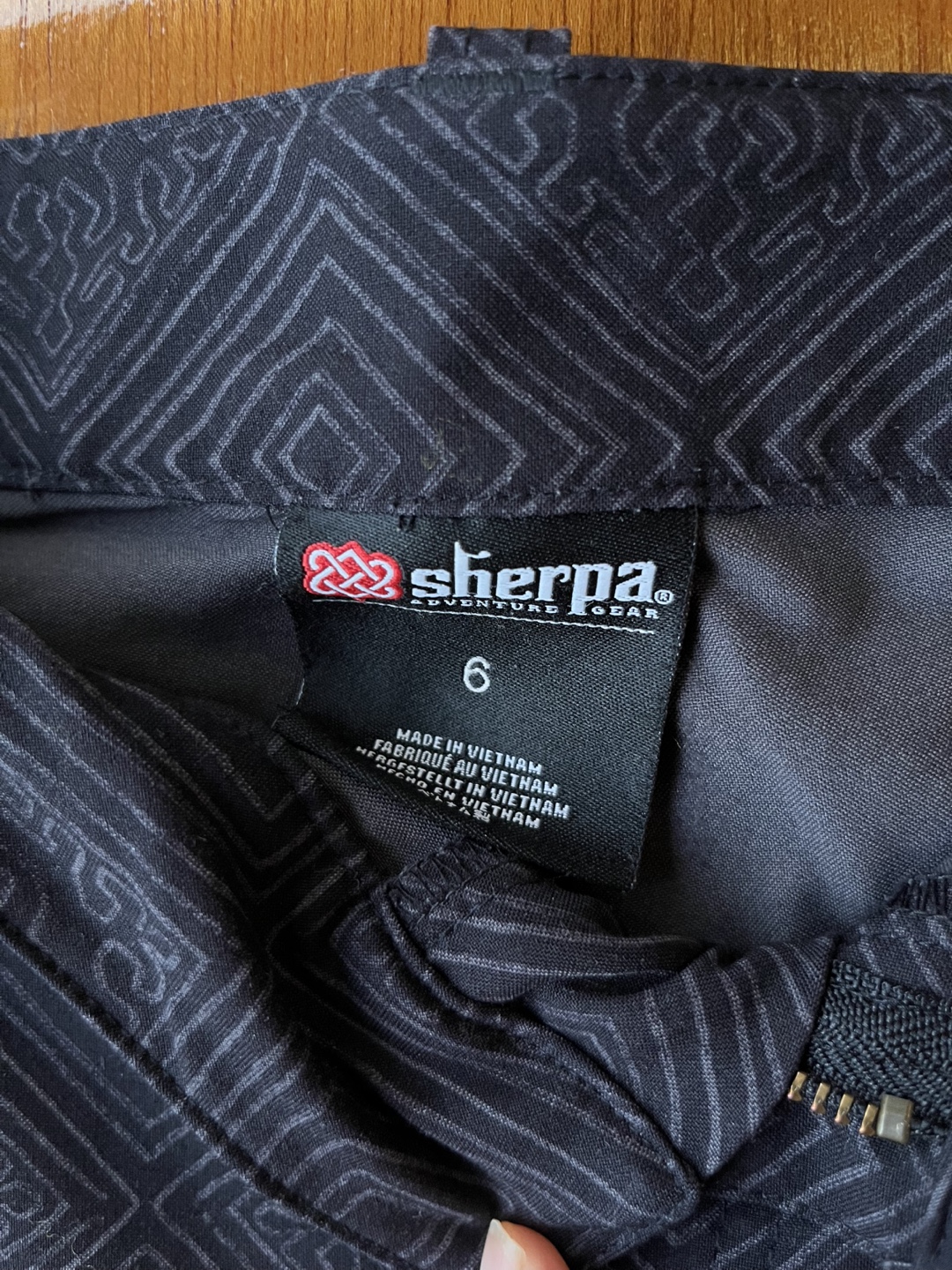 Sherpa Adventure Gear Pants - Size 6 - photo 4