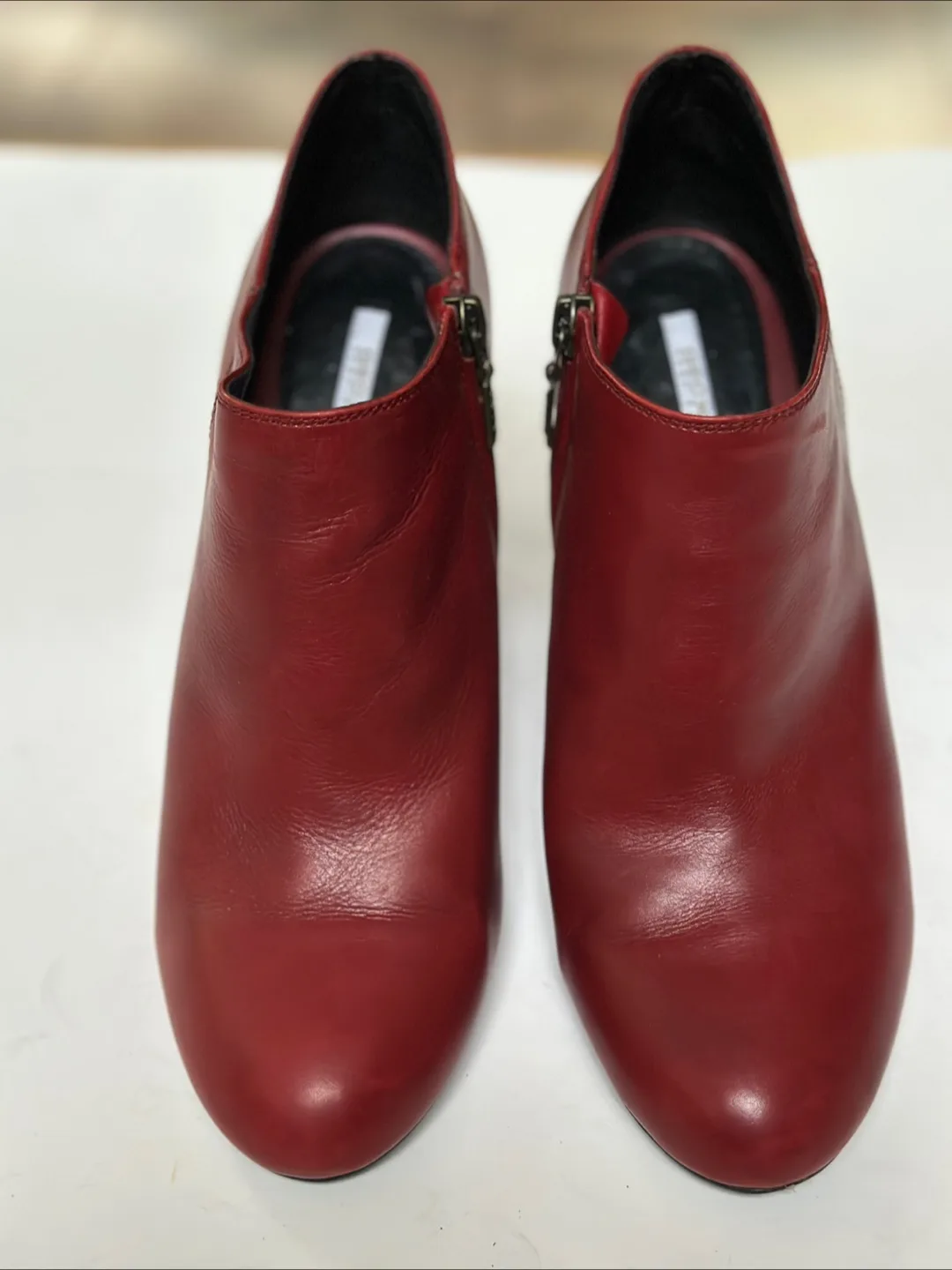 Geox Red Leather Heeled Ankle Boots Size 39/8-8.5 thumbnail