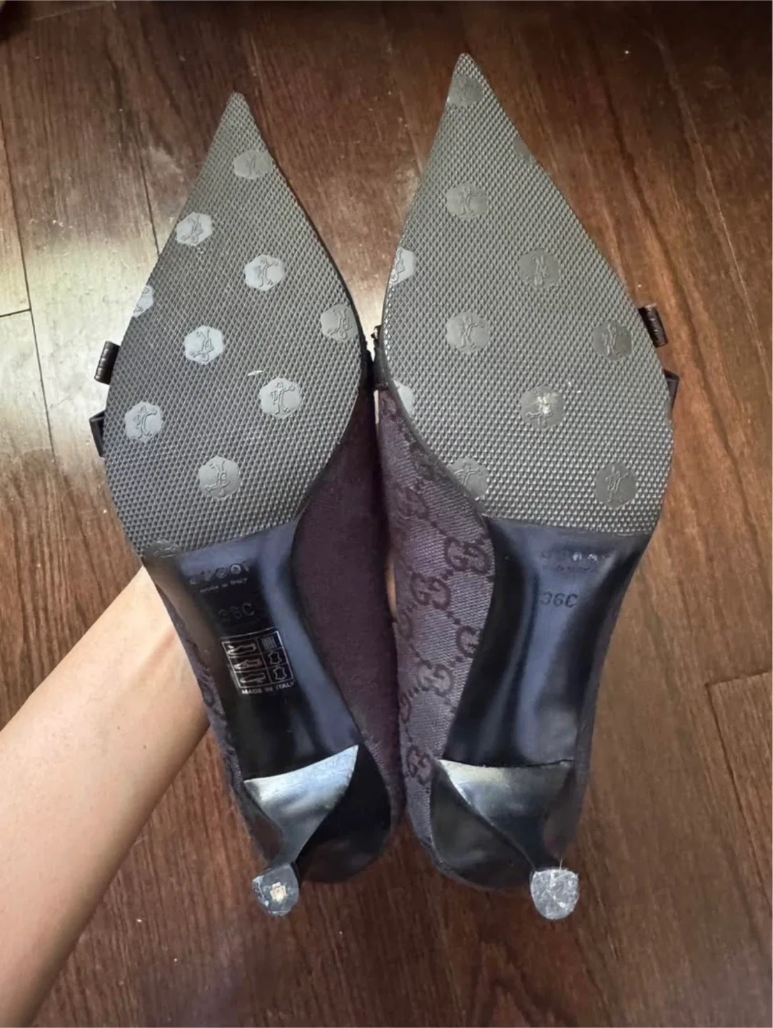 Gucci Monogram Heels - Size 36C image indicator(3)