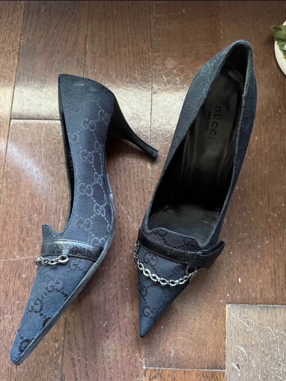 Gucci Monogram Heels - Size 36C image indicator(2)