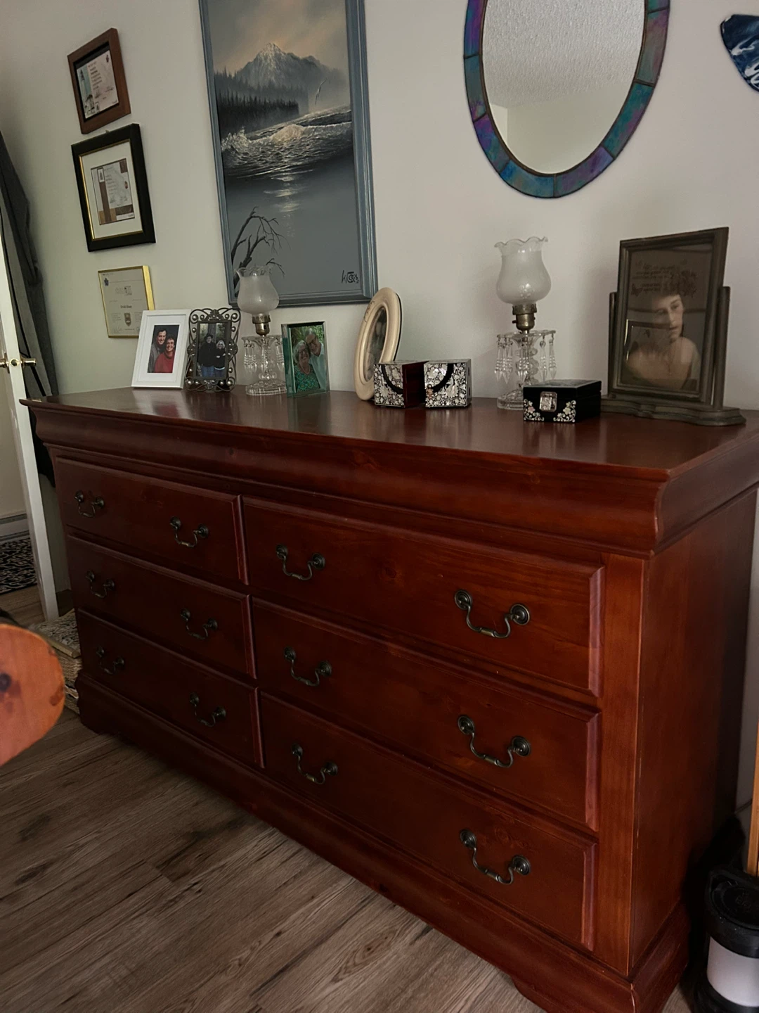 Tradewins Bedroom Set - Sleigh Bed, Dresser, Armoire - photo 3