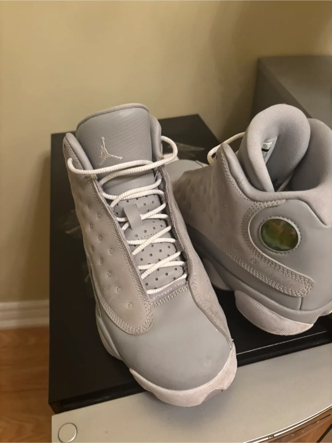 Jordan 13 Retro Atmosphere Grey (Youth Size 5.5) thumbnail