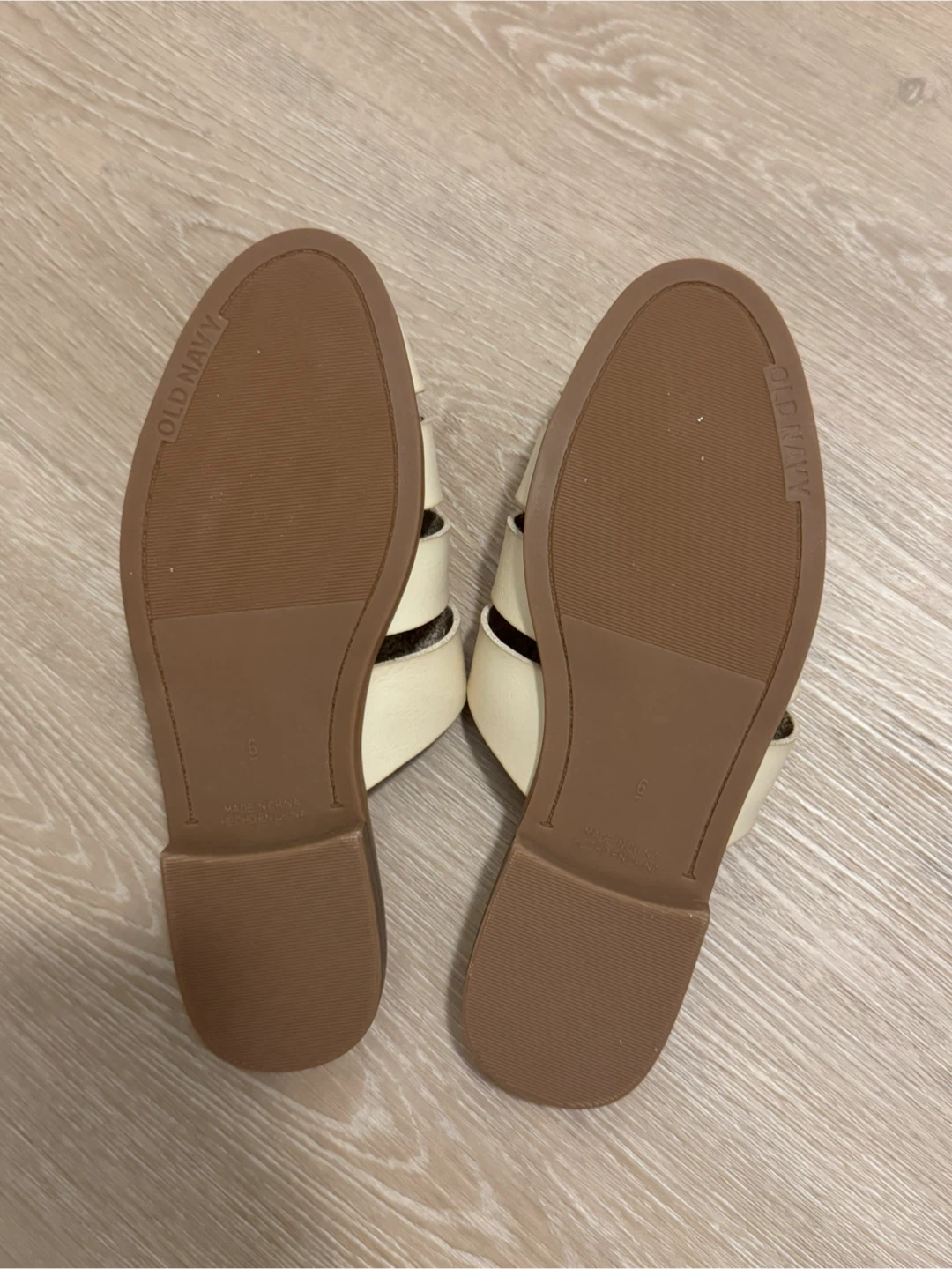 (New) oldnavy fisherman slippers (size6) - photo 2