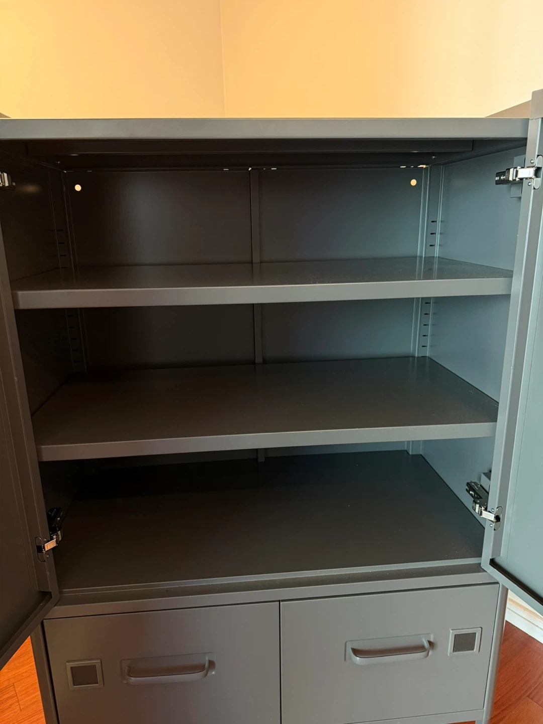 IKEA IDASEN - Dark Grey metal cabinet - photo 3