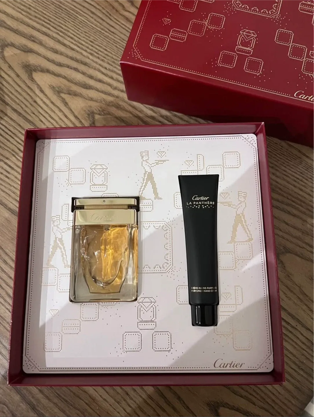 CARTIER La Panthère Gift Set thumbnail