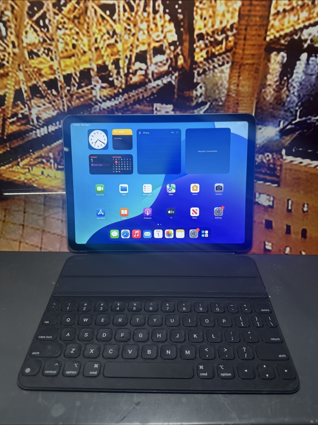 iPad Air 5th Gen M1 Bundle - photo 4