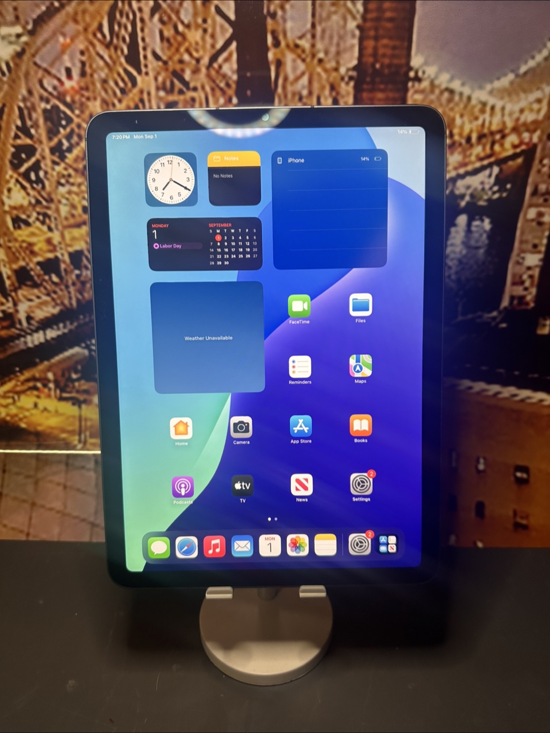 iPad Air 5th Gen M1 Bundle - photo 2