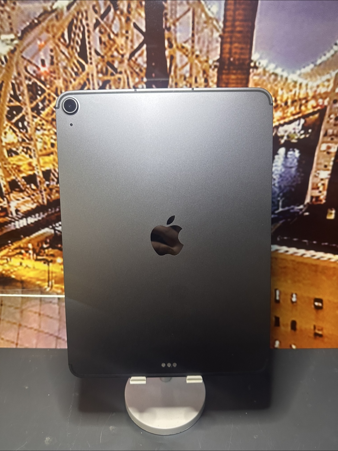 iPad Air 5th Gen M1 Bundle - photo 3