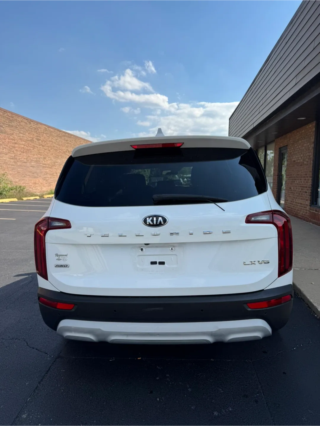 2020 Kia Telluride · LX Sport Utility 4D image indicator(3)