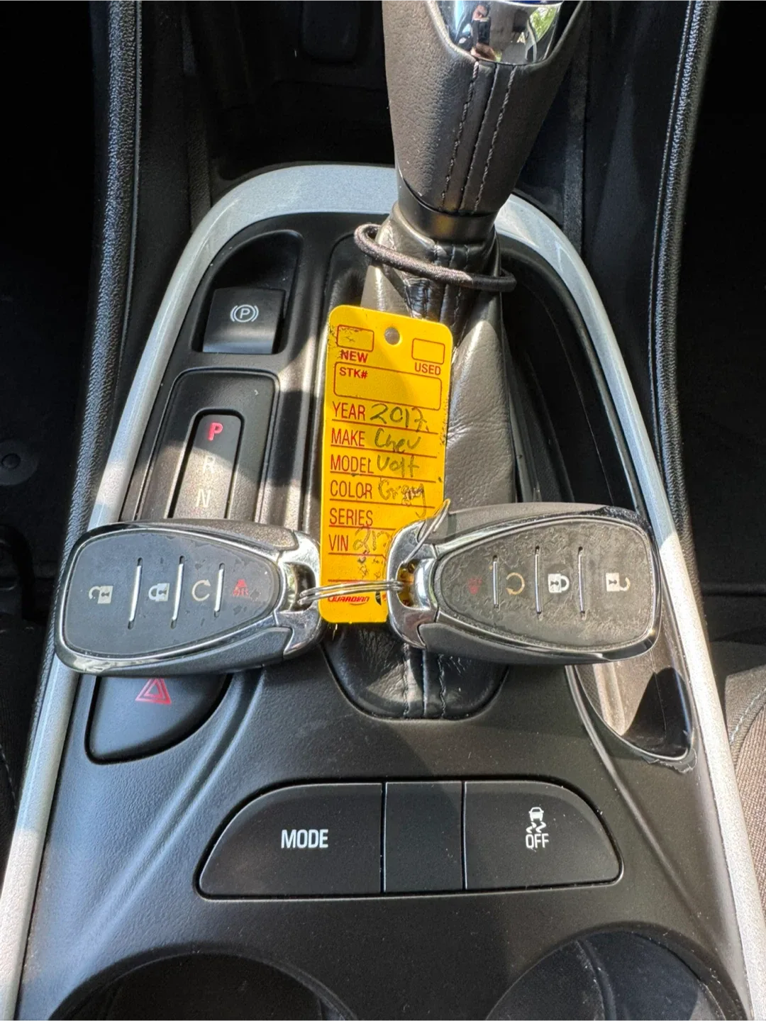 2017 Chevrolet Volt · LT Sedan 4D image indicator(8)
