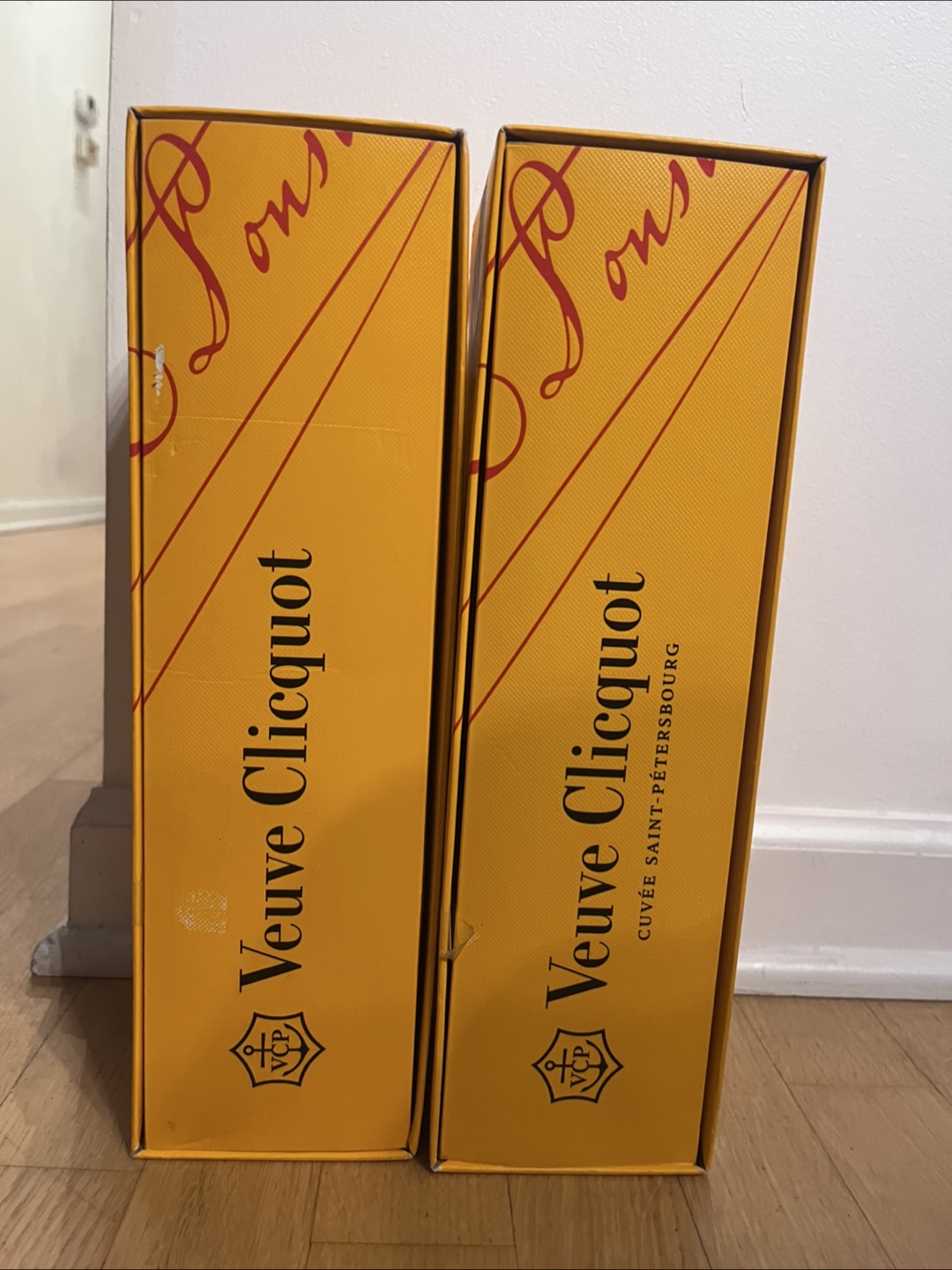 2 Veuve Cliquot Champagne (750ml)