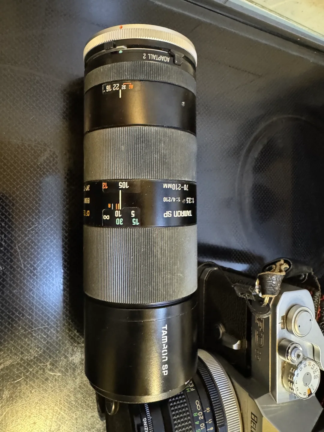 Tamron SP 70-210mm f/3.5 Adaptall 2 Lens thumbnail