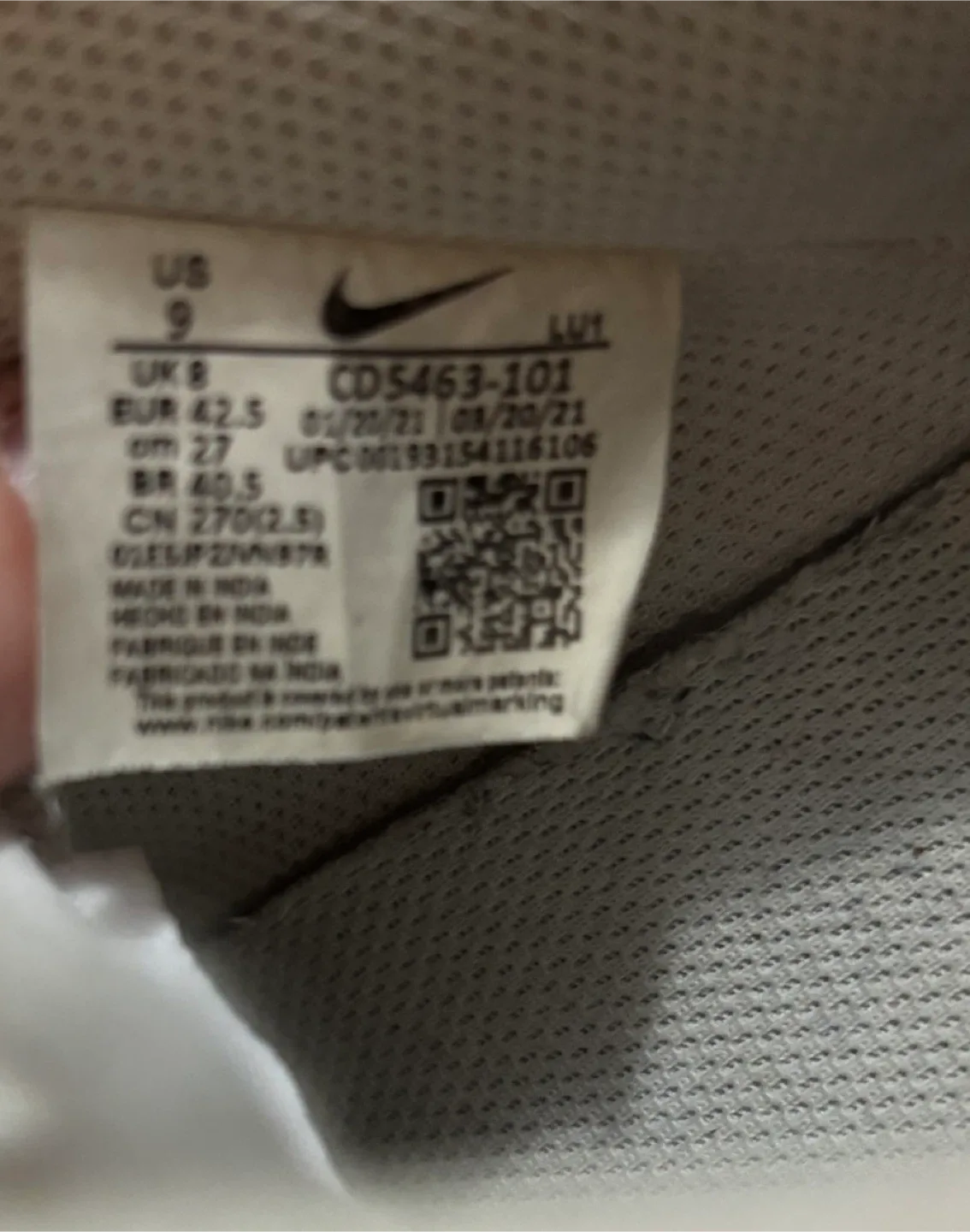 Nike Court Vision Low Sneakers - US 9 image indicator(3)