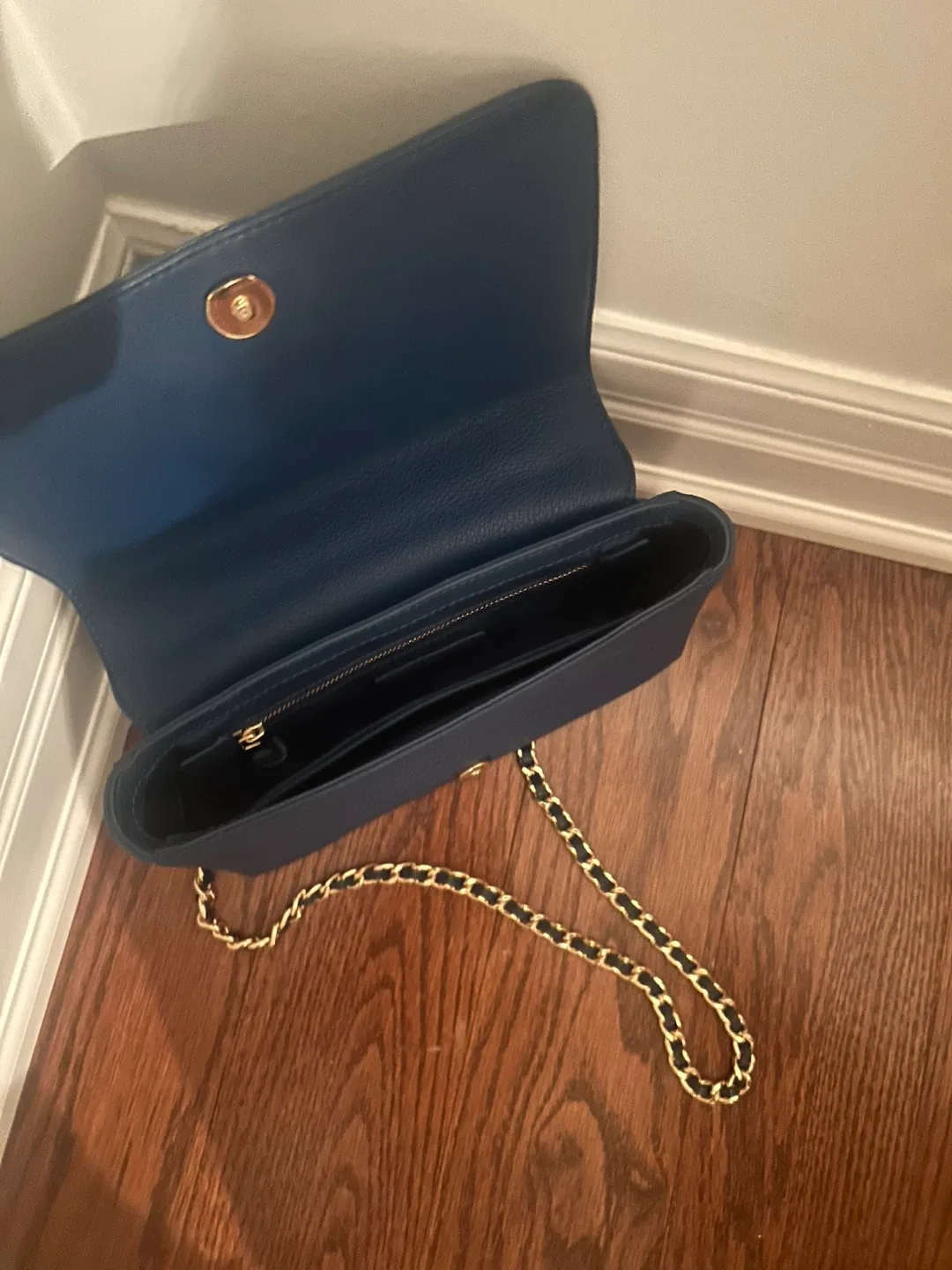 Tory Burch Blue Leather Crossbody Bag image indicator(3)