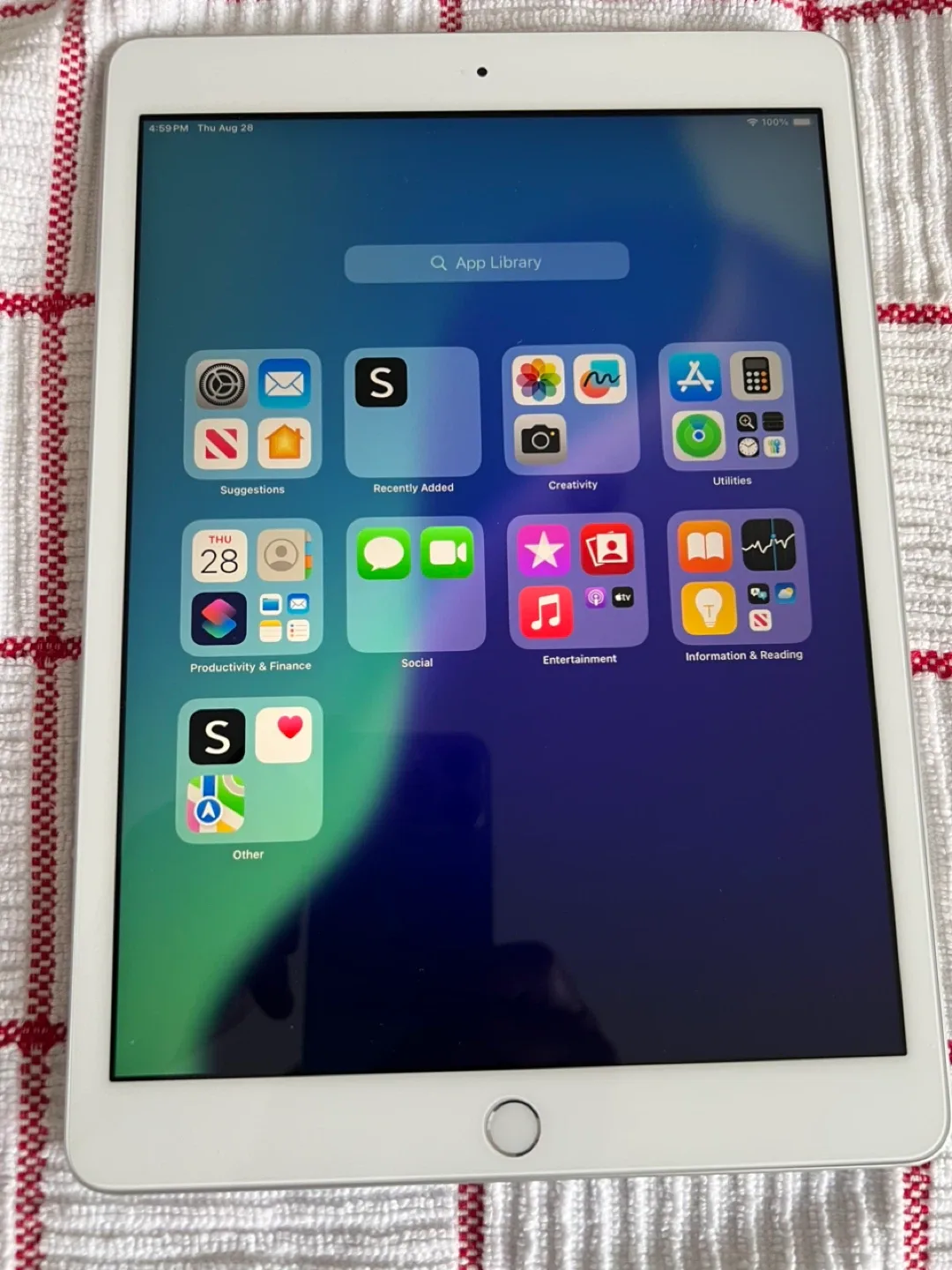 IPAD 8th Generation (32GB) Apple iPad image indicator(2)