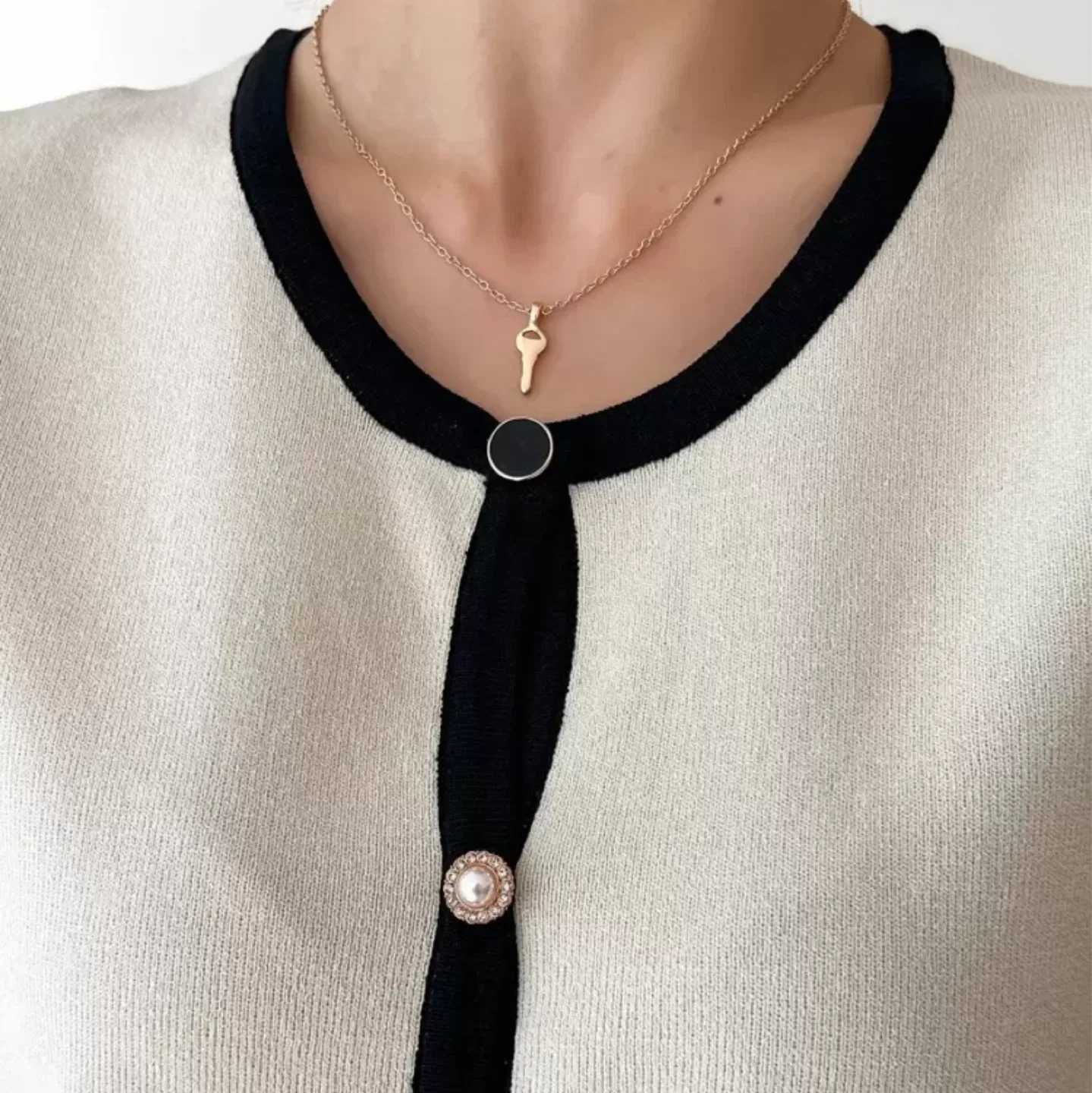 NEW ivory sweater vest with embellished buttons (size 2) image indicator(4)