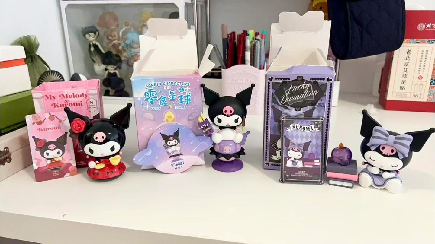 Kuromi Sanrio Characters blind box thumbnail